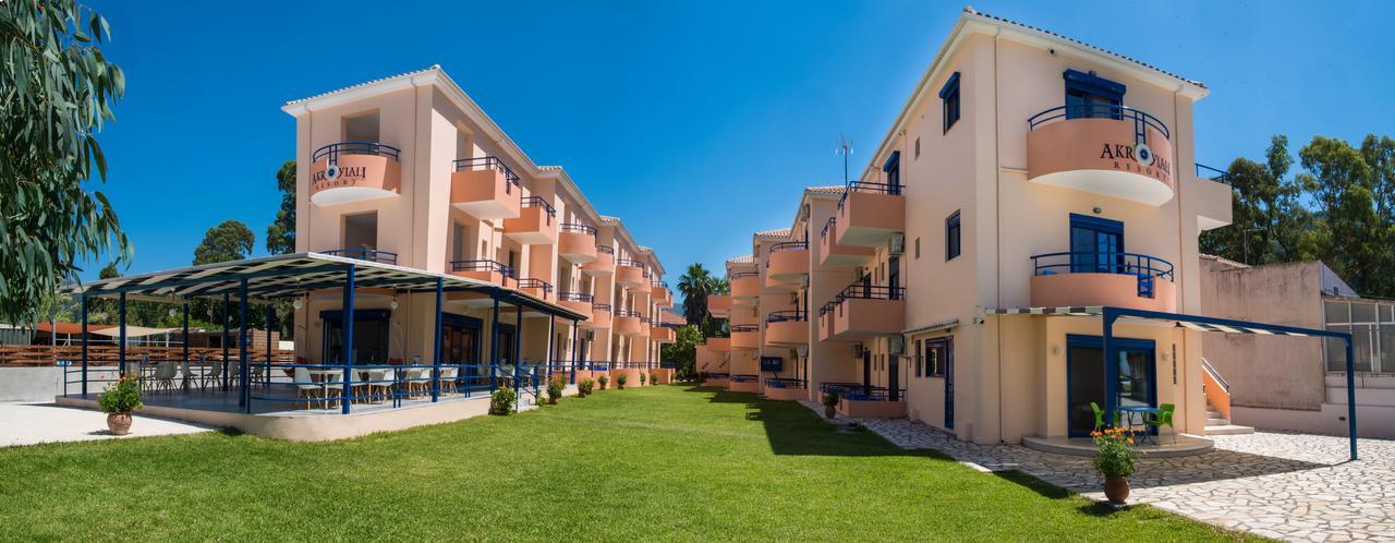 Akroyiali Resort فاسيليكي المظهر الخارجي الصورة